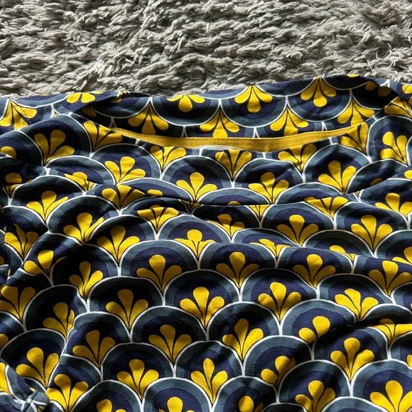 Boden Sasha Printed Jersey Midi Dress Yellow Geometric Mod Print size 4 - Picture 8 of 12